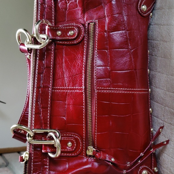 Women' Red Leather Handbag - Picture 2 of 6